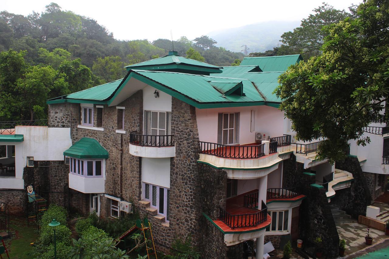 Velvet County Resort & Spa Lonavla Zewnętrze zdjęcie